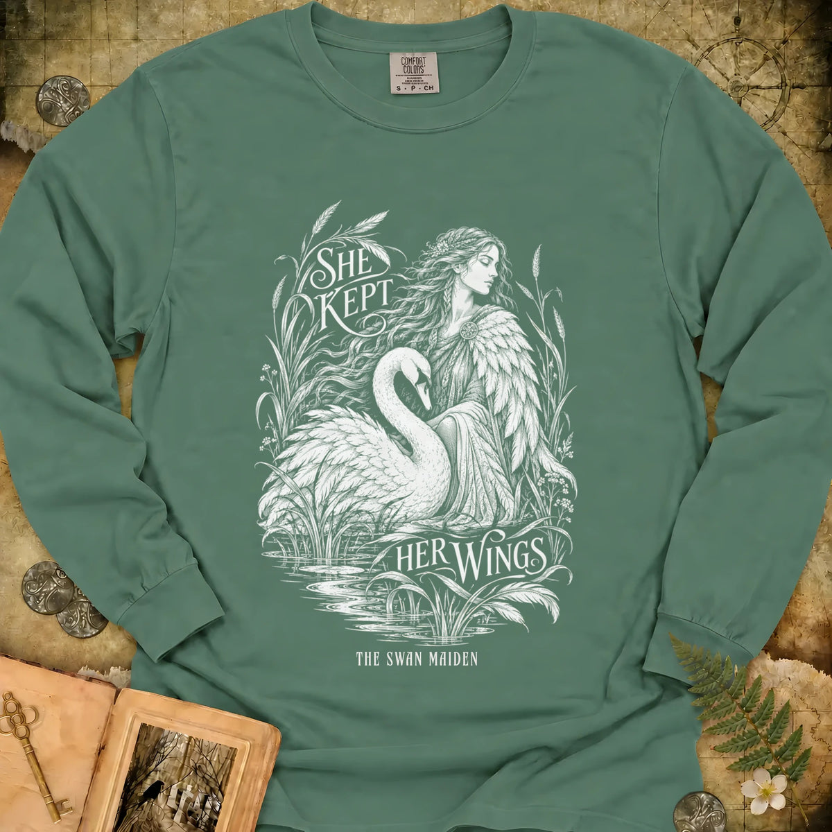 She Kept Her Wings Long Sleeve T-Shirt - Light Green