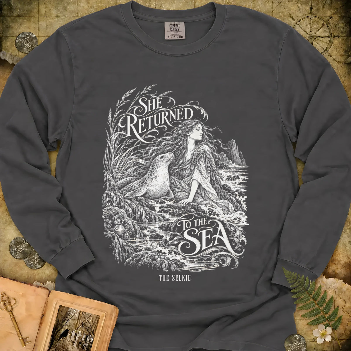 She Returned To The Sea Long Sleeve T-Shirt - Pepper