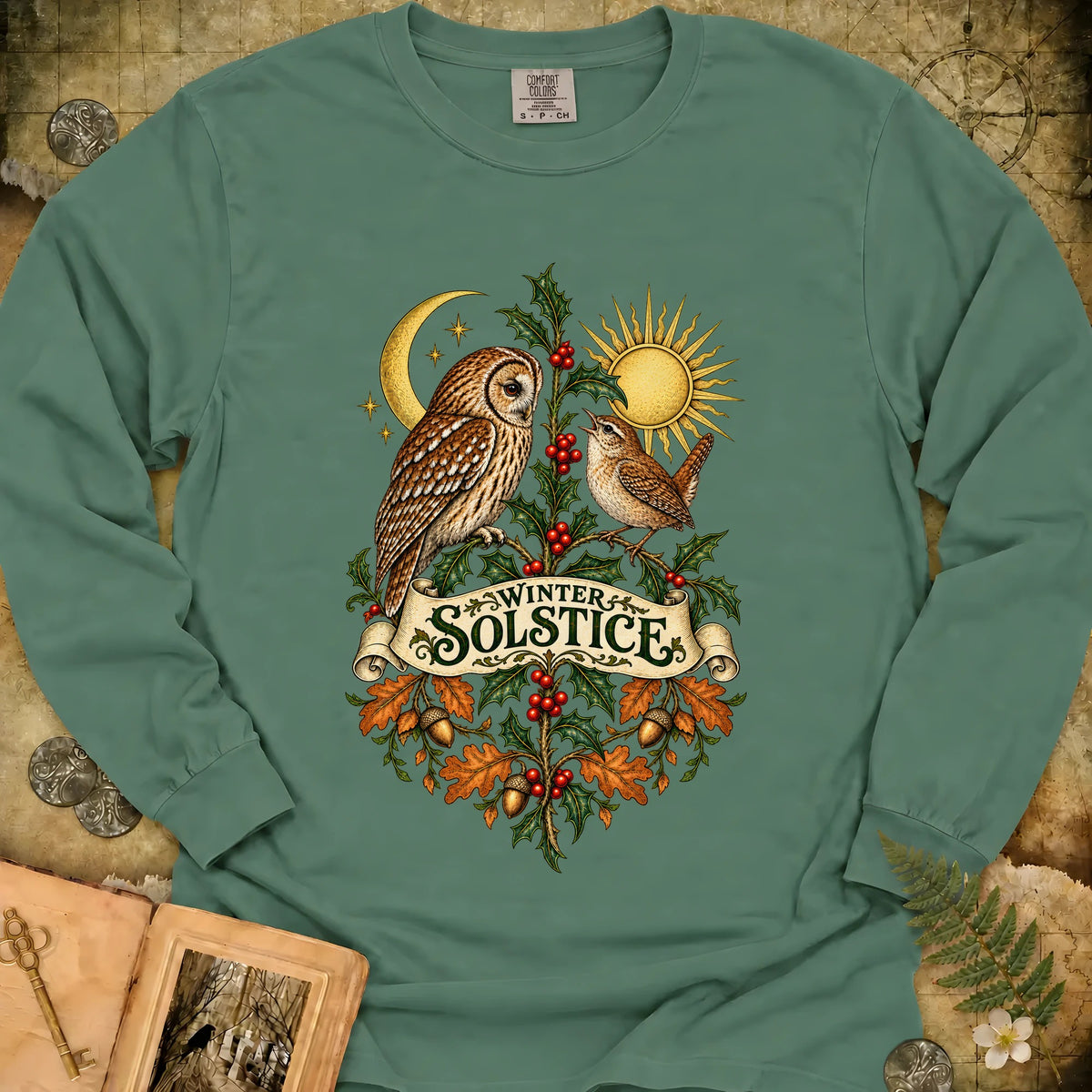 Winter Solstice Botanical Crest Long Sleeve T-Shirt - Light Green