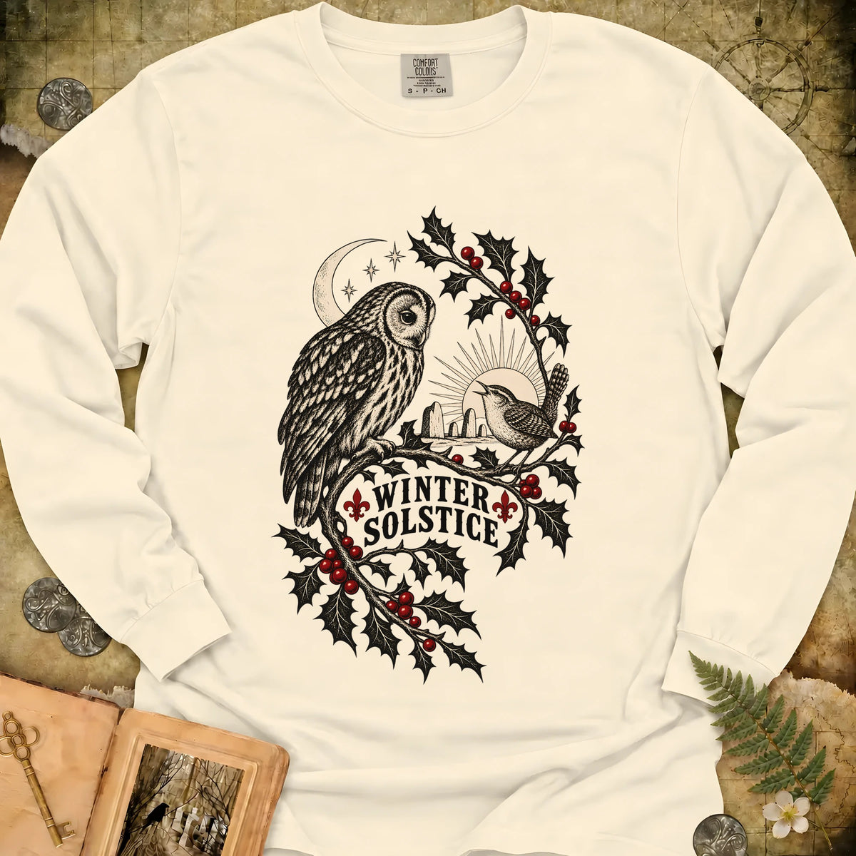 Winter Solstice Holly Birds Long Sleeve T-Shirt - Ivory