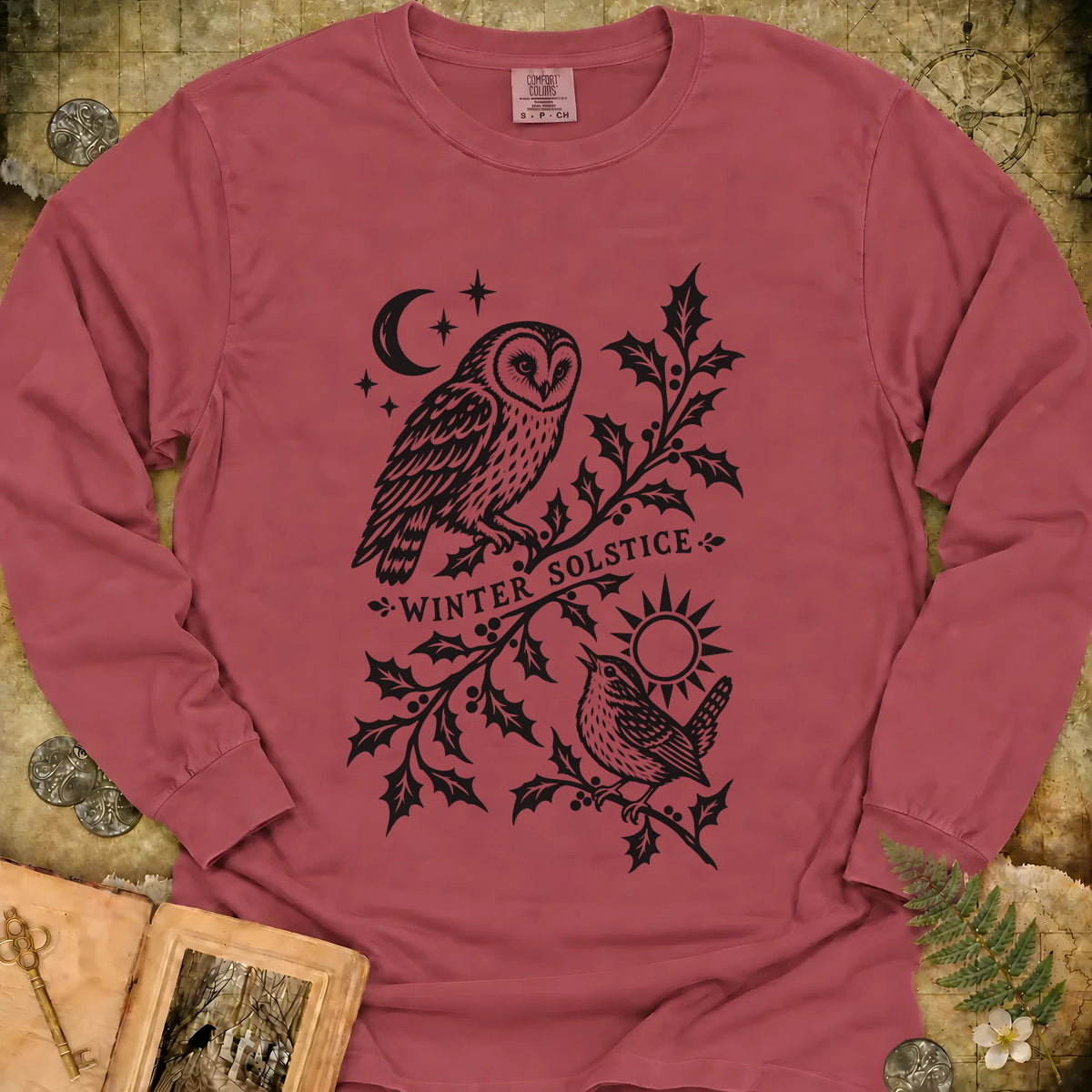 Winter Solstice Holly Linocut Emblem Long Sleeve T-Shirt - Brick